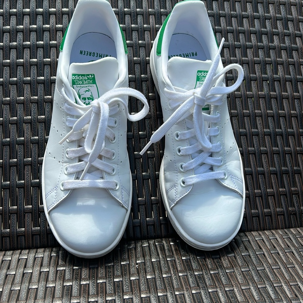 Adidas White and Green Stan Smith Size 7.5